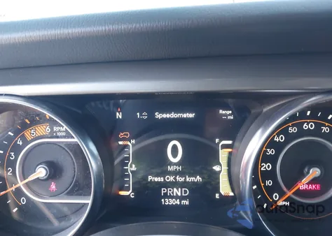 2022 Jeep Wrangler Unlimited Sahara 4X4 from USA, damaged, VIN 1C4HJXEM9NW243895